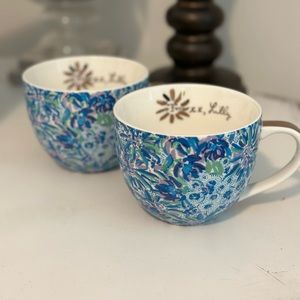 New Lilly Pulitzer mugs, set of 2.